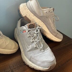 Nike Crater Remixa size 9.5 Gray